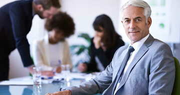 Wie vergleiche ich Unternehmensversicherungen in Deutschland effektiv?